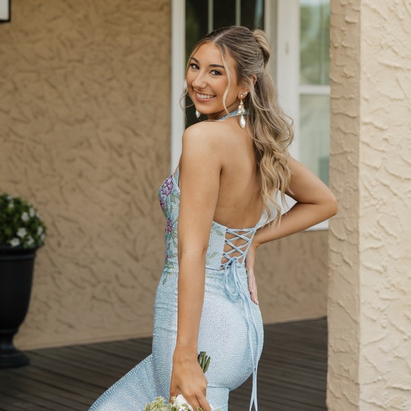 annakmedley
